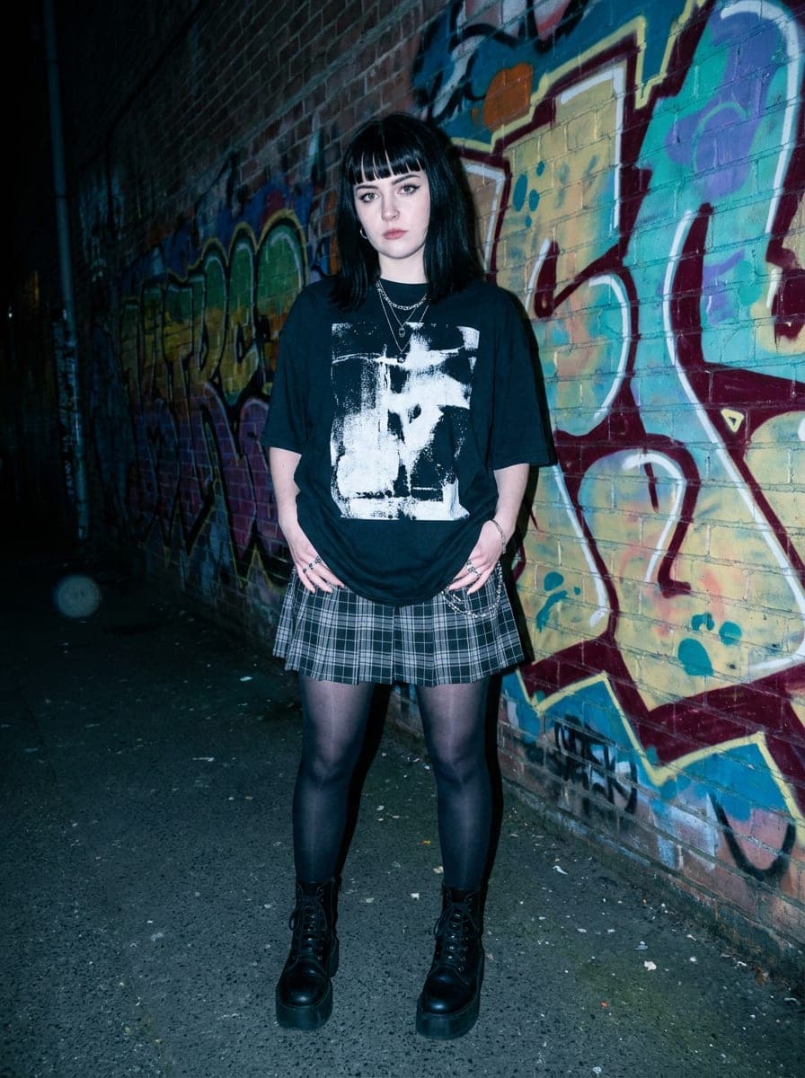 Alt Girl outfit, full body, members-only preview