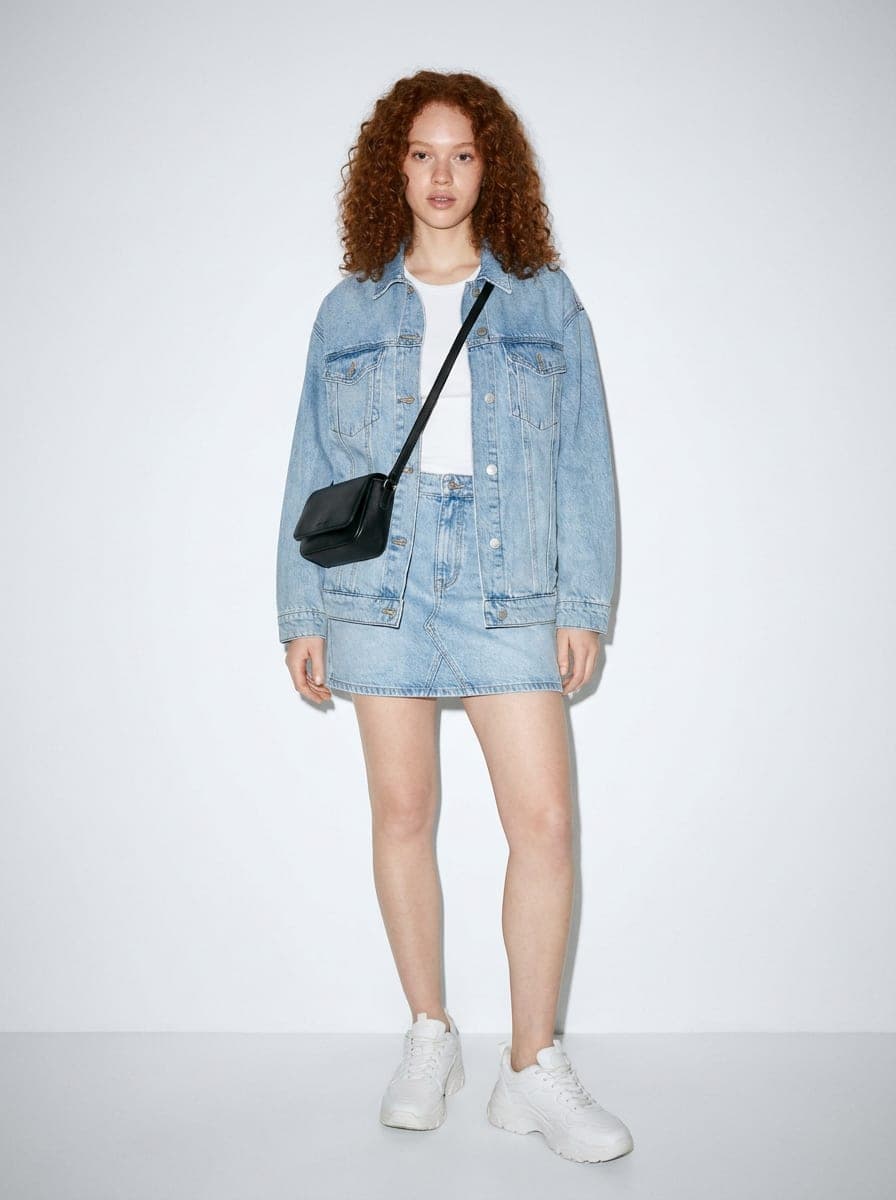 Denim outfit, full body, members-only preview